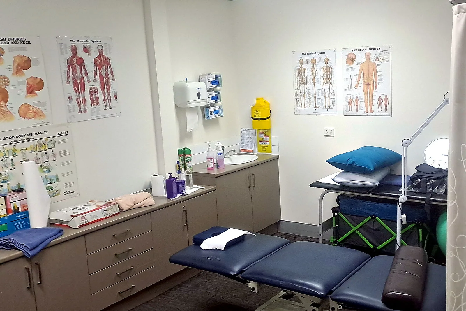 Treatment room at our Auburn clinic